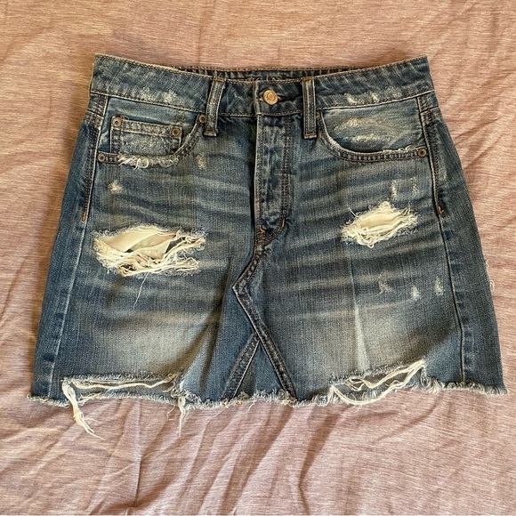 American Eagle Jean Skirt - Picture 2 of 7